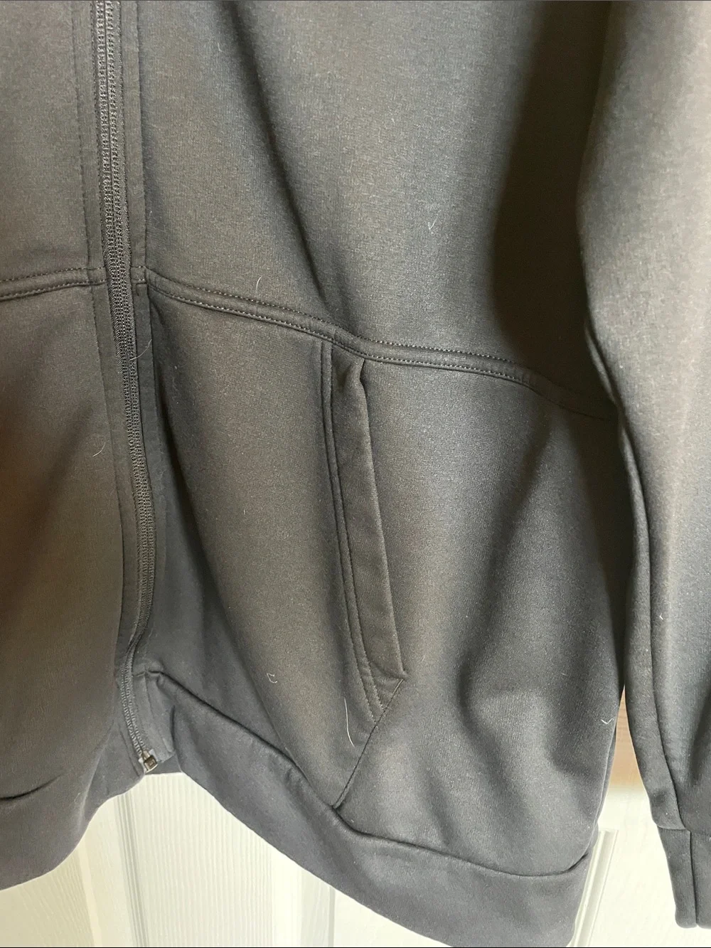 Nike Men's Black Full-Zip Hooded Jacket